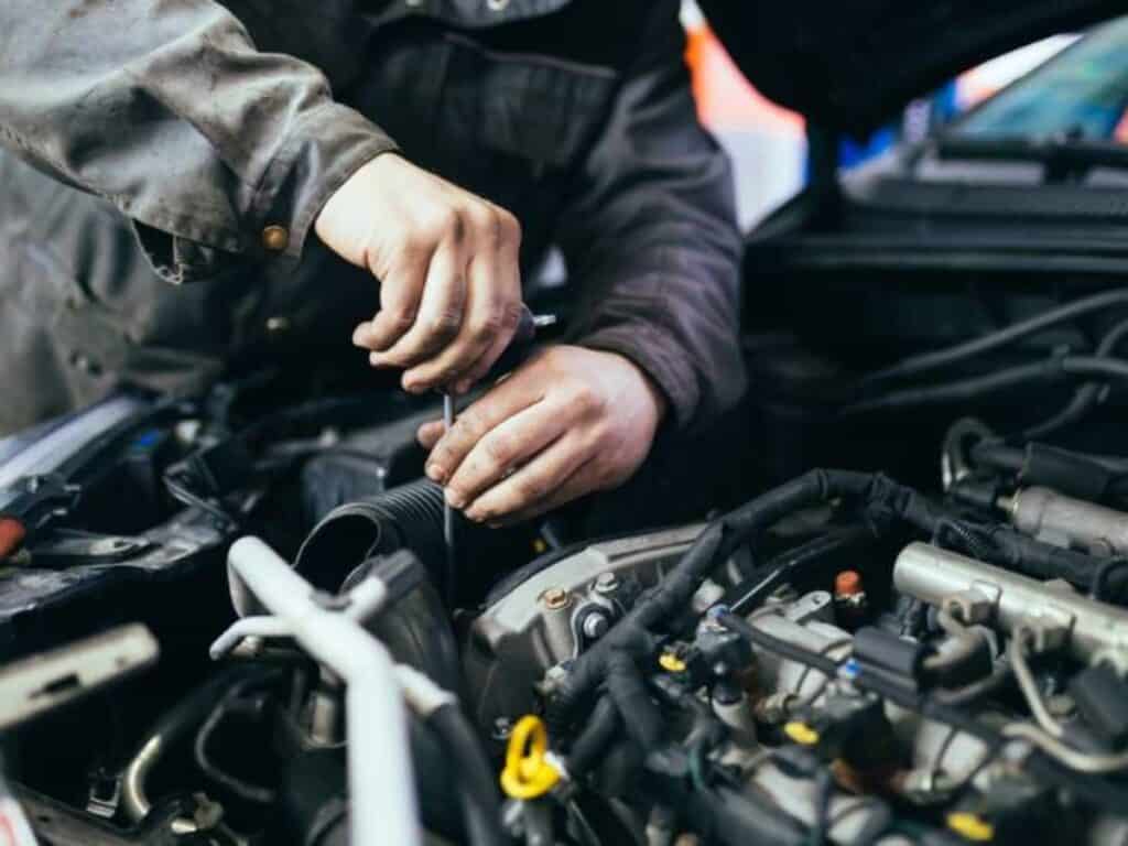 Auto repair and rebuilding engines