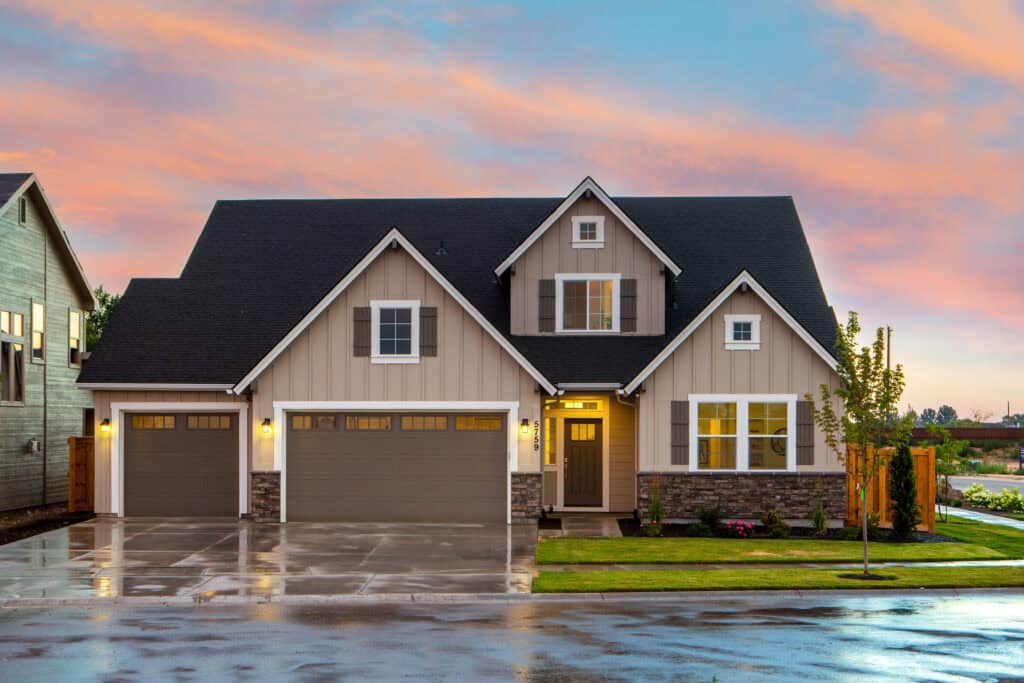 Energy Efficiency with Upgraded Vinyl Siding in Covington