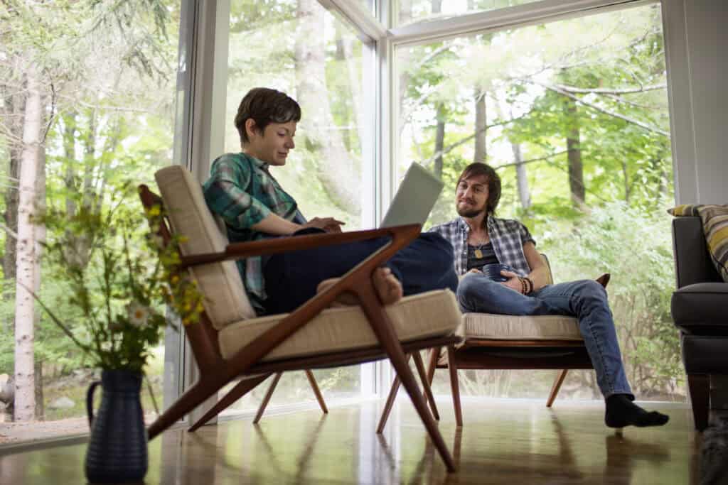 Beautiful Sunrooms: Connecting the Indoors and Outdoors