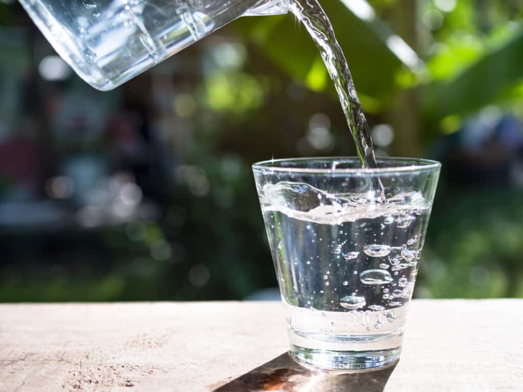 Clean drinkable water with commercial water filtration systems