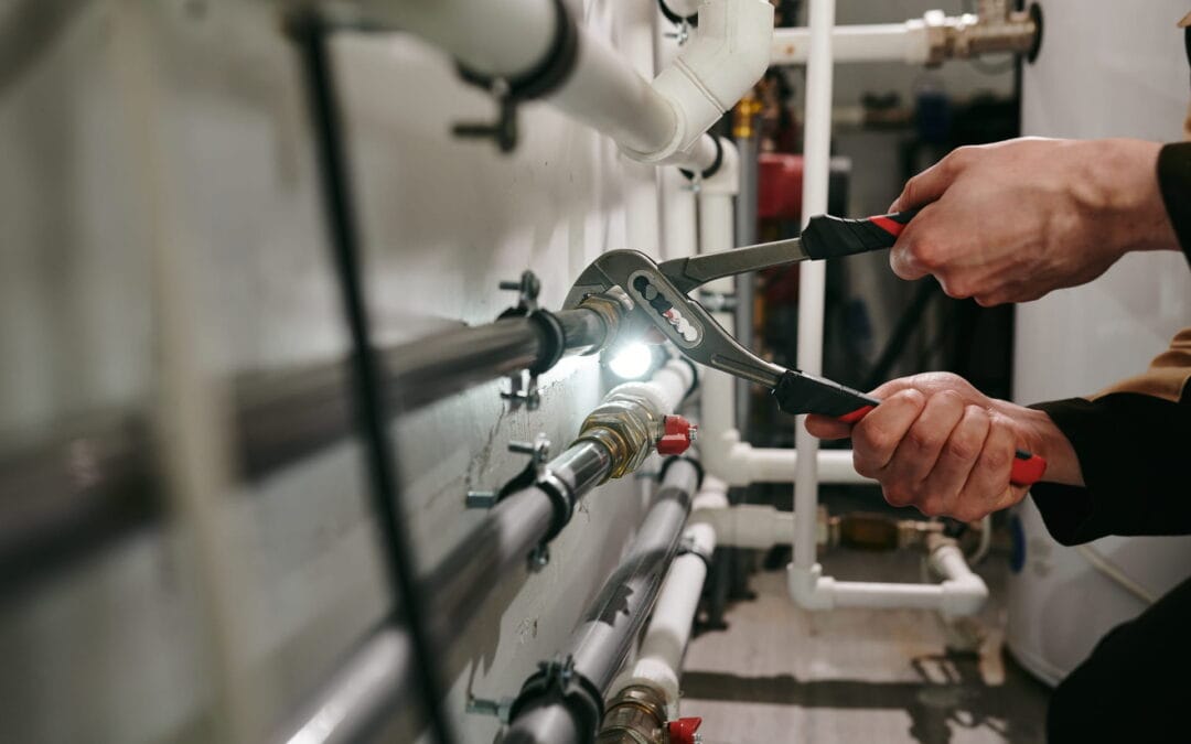 plumber-repairing-broken